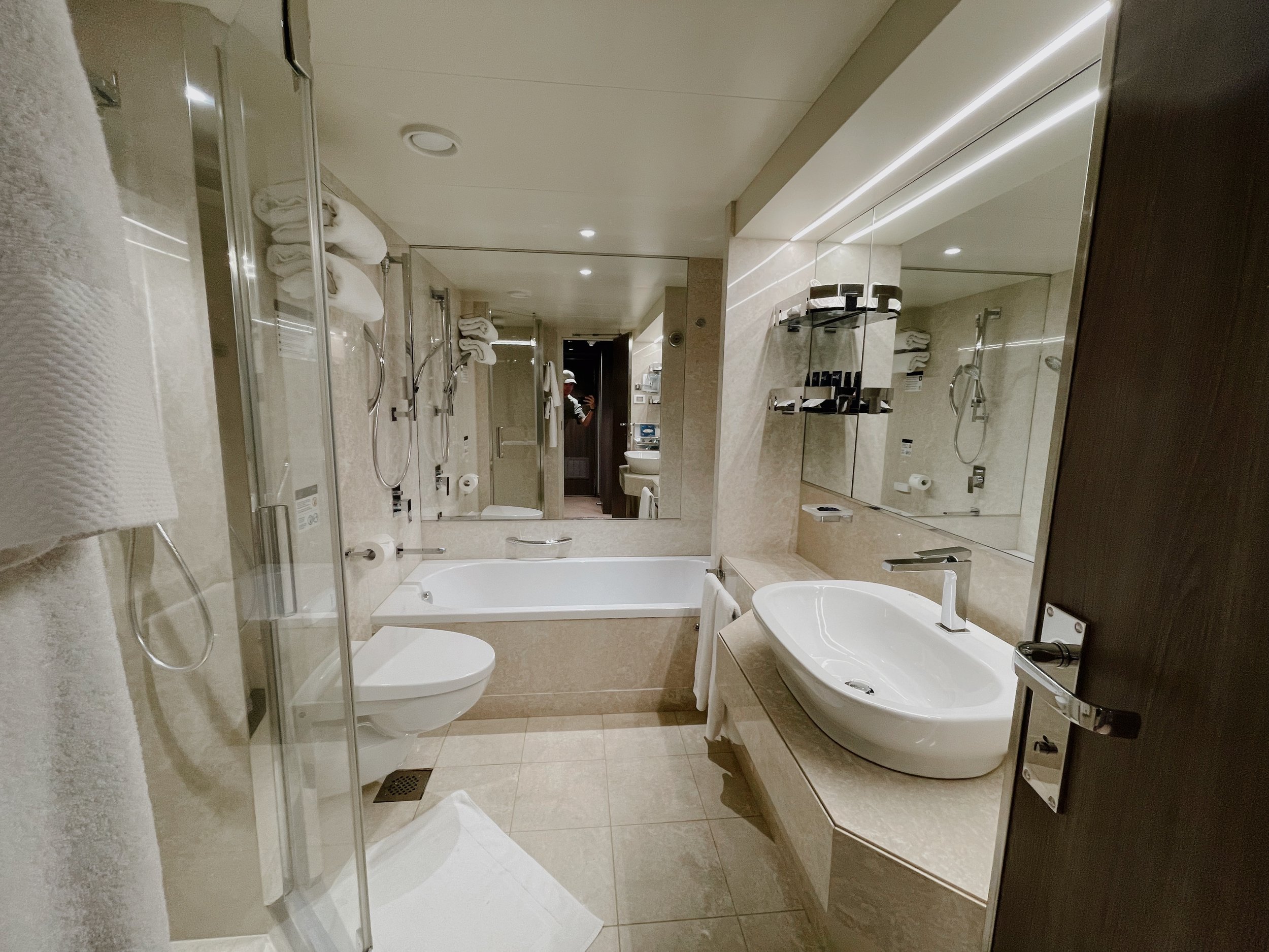 Yacht Club Royal Suite an Bord der MSC Seaside.